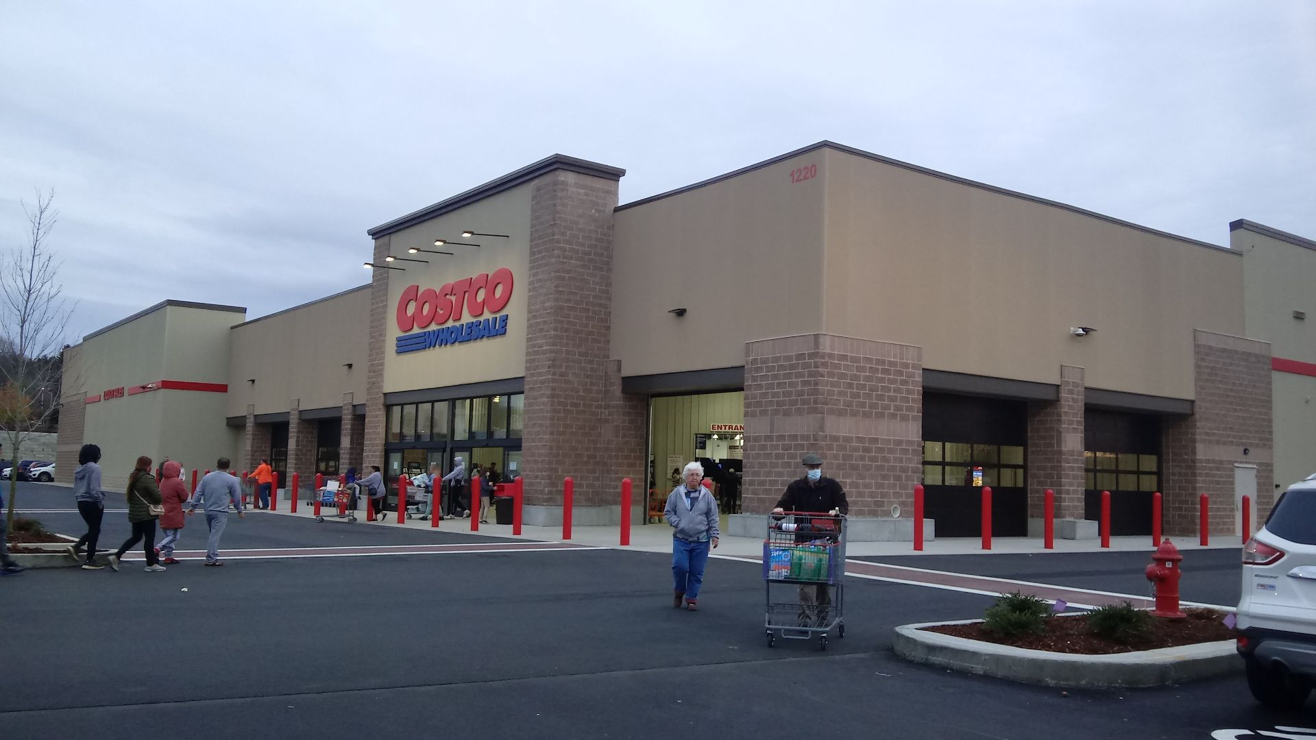 File:Costco Wholesale Club.jpg