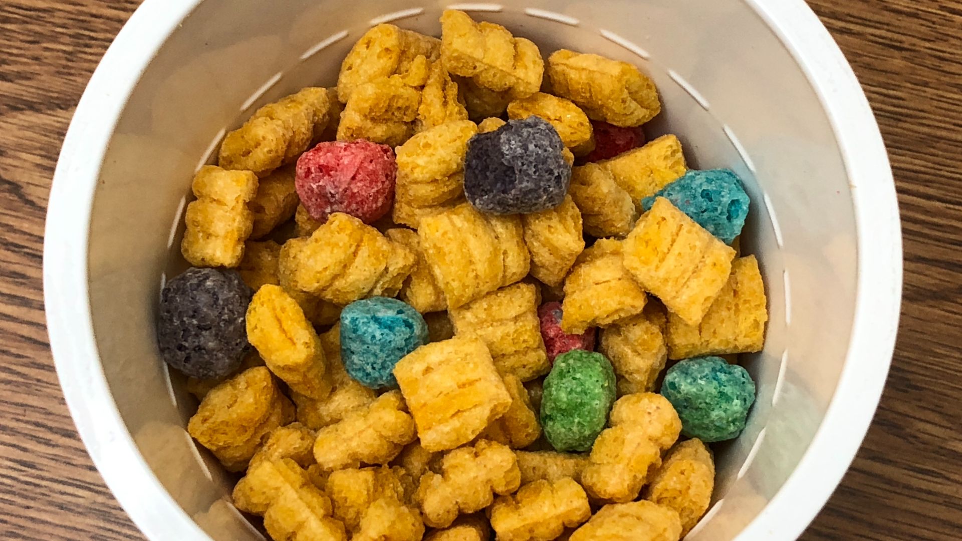 File:2021-04-24 14 50 31 A sample of Cap'n Crunch's Crunch Berries in the Franklin Farm section of Oak Hill, Fairfax County, Virginia.jpg