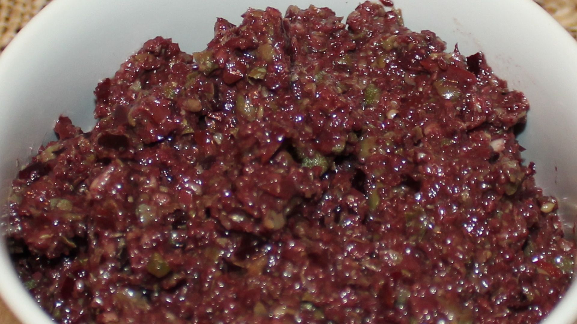 File:Tapenade aux olives rouges.jpg