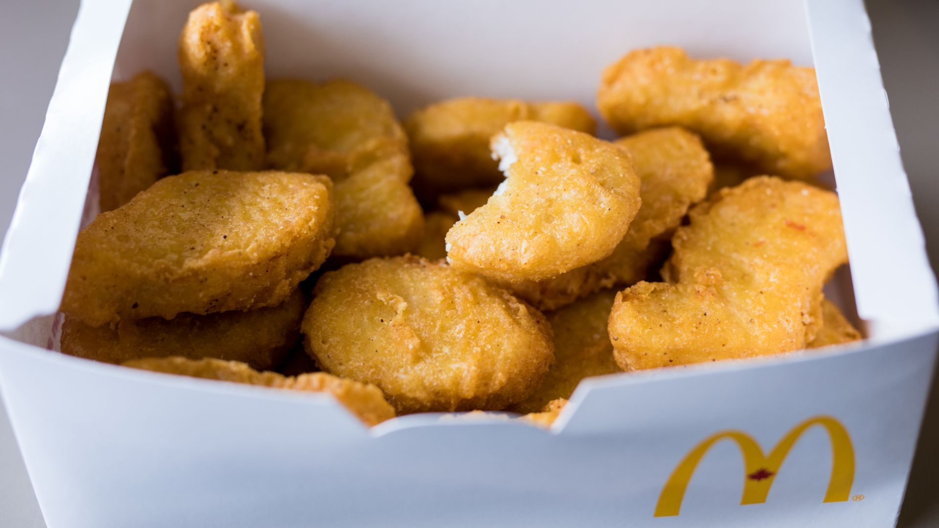File:McDonalds Chicken Nuggets (39830059042).jpg