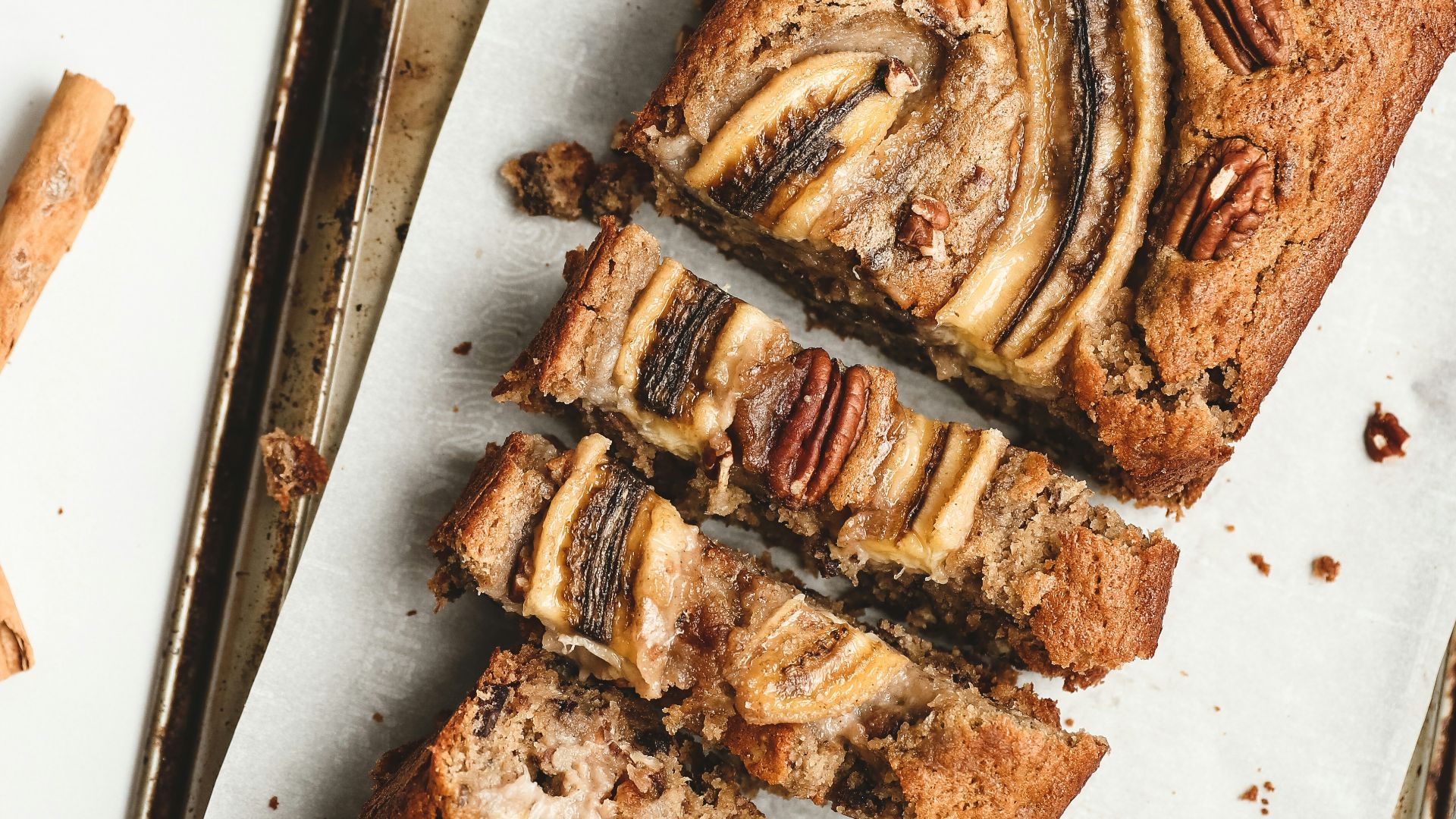 sliced bread on white chopping board