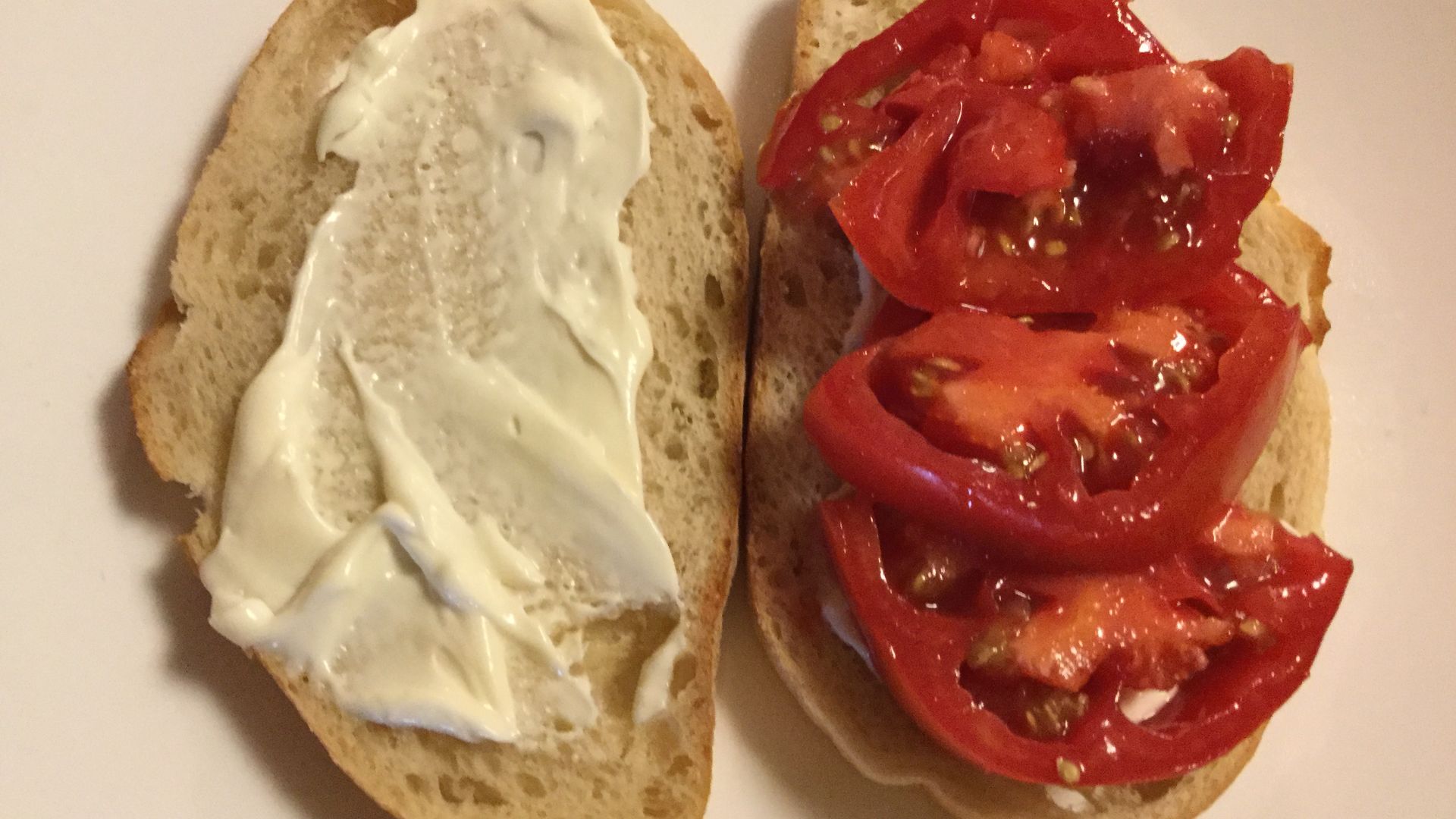 File:Tomato sandwich.jpg