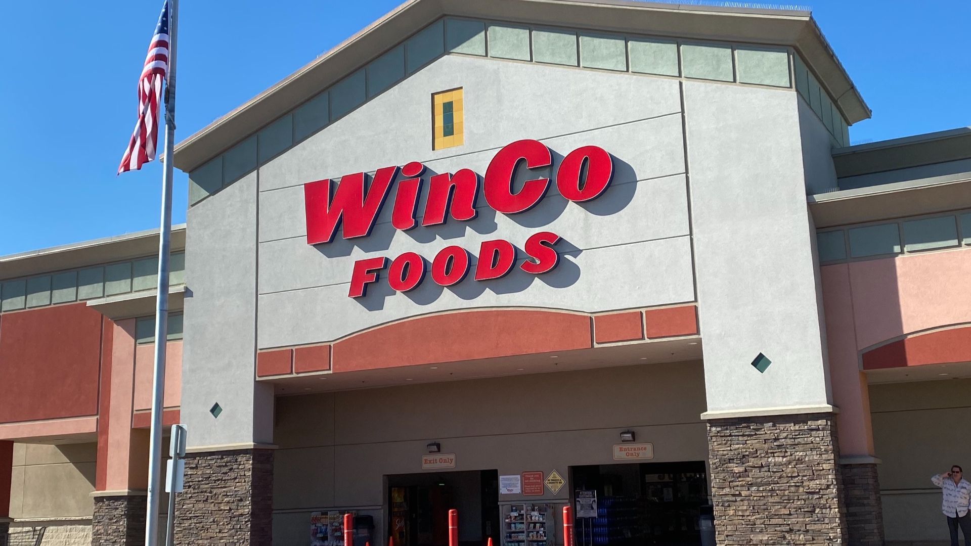 File:WinCo Foods Tracy, California.jpg