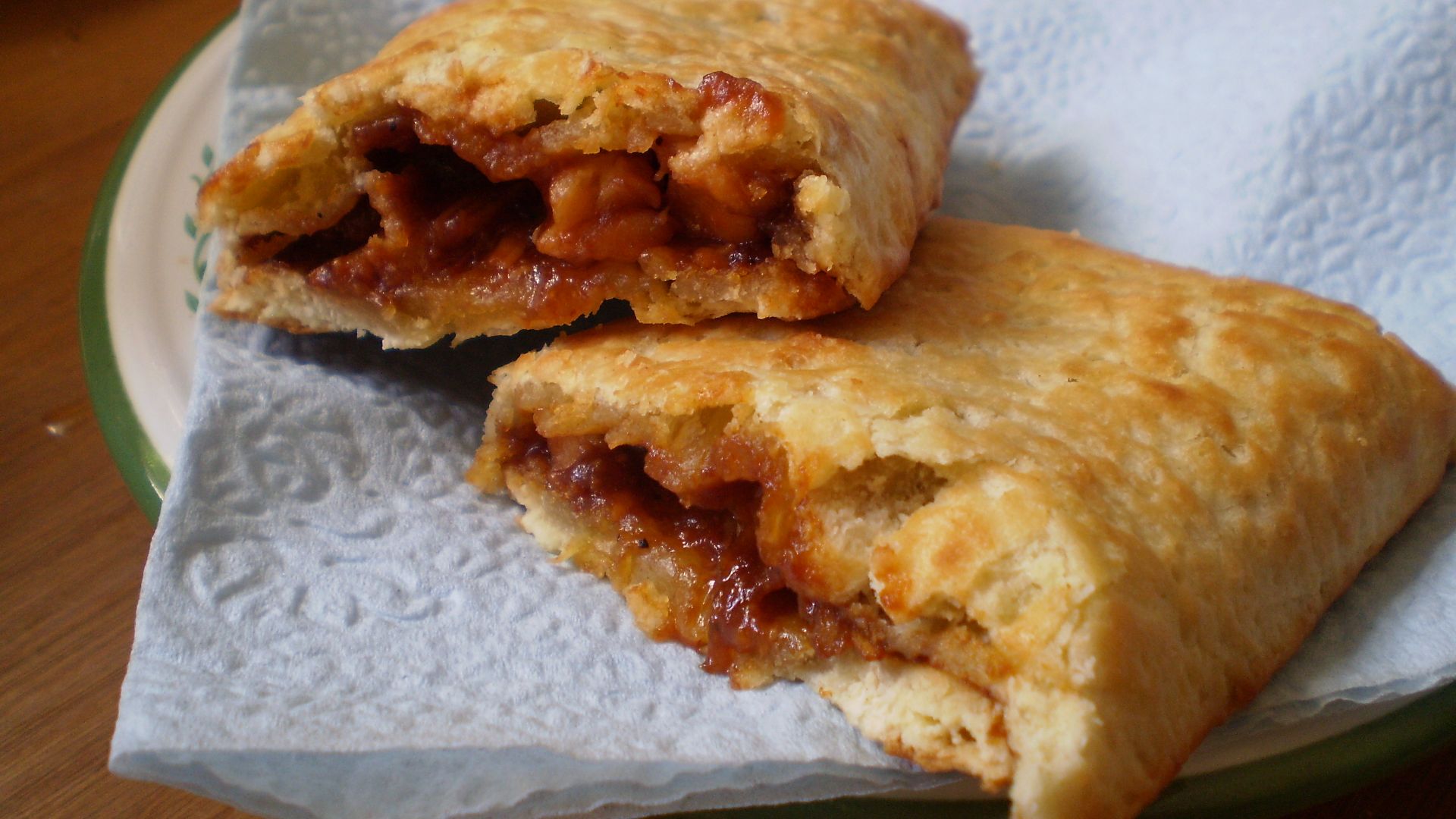 File:Hot Pocket bbq chicken.JPG