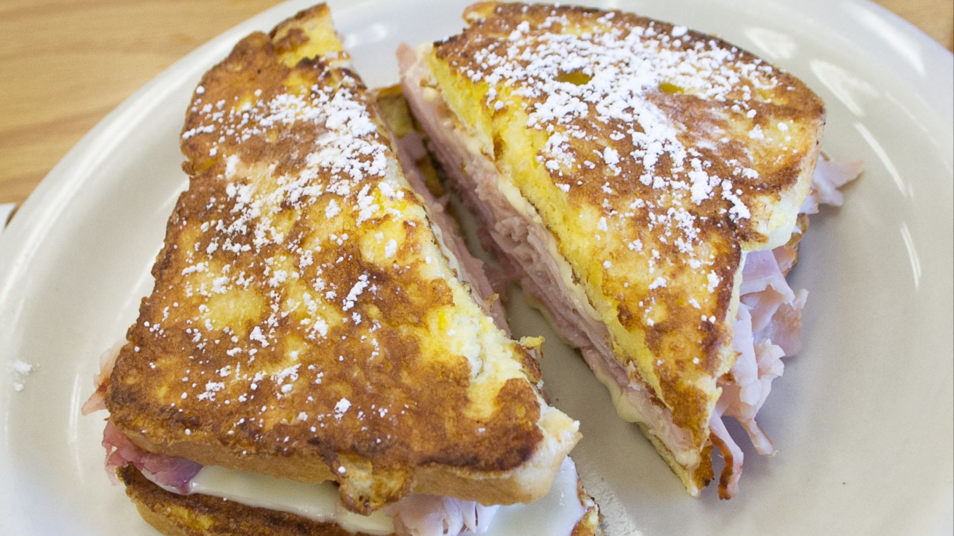 File:Monte Cristo Sandwich-1.jpg