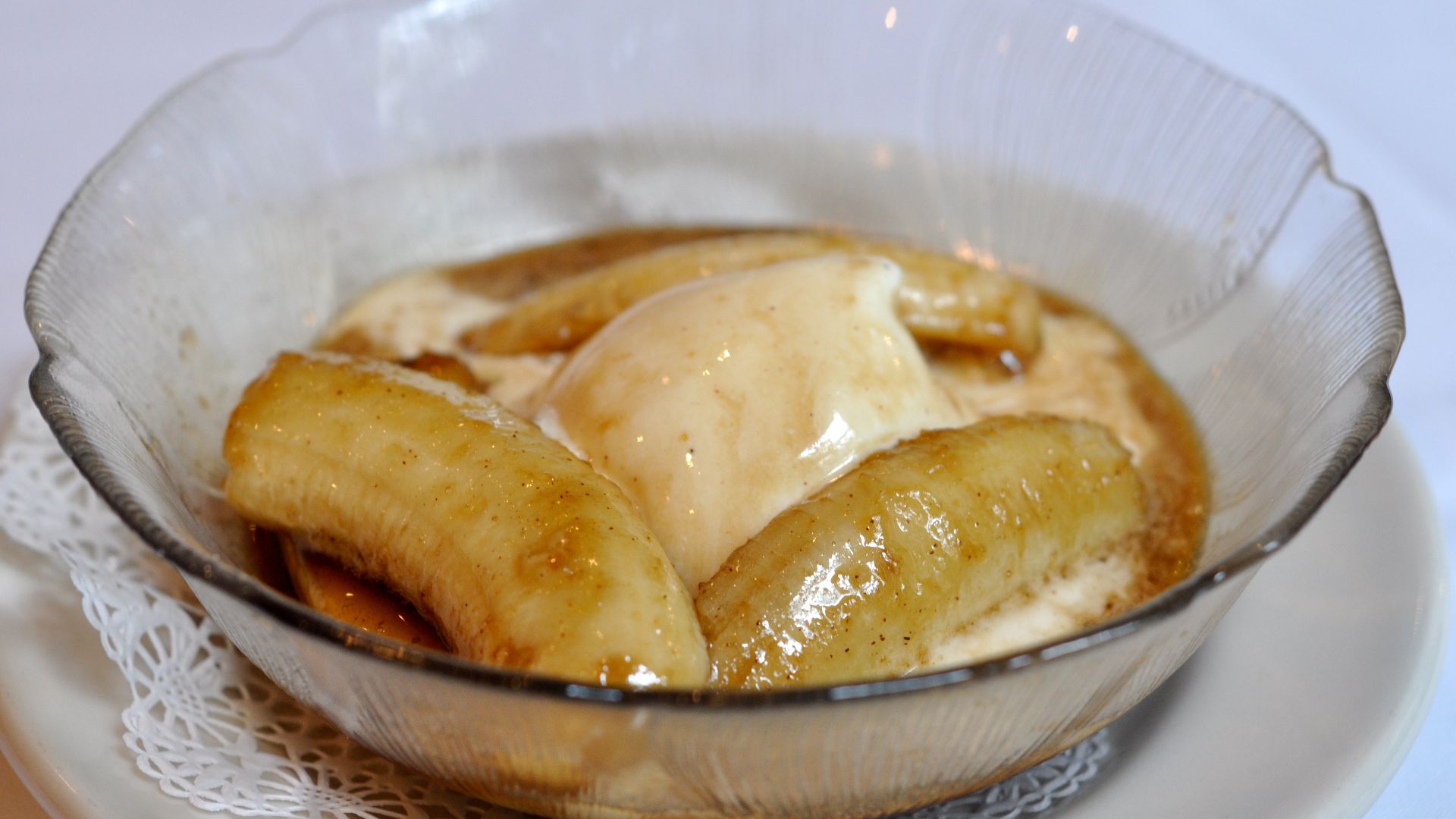 File:Brennan's Bananas Foster - 2011.jpg