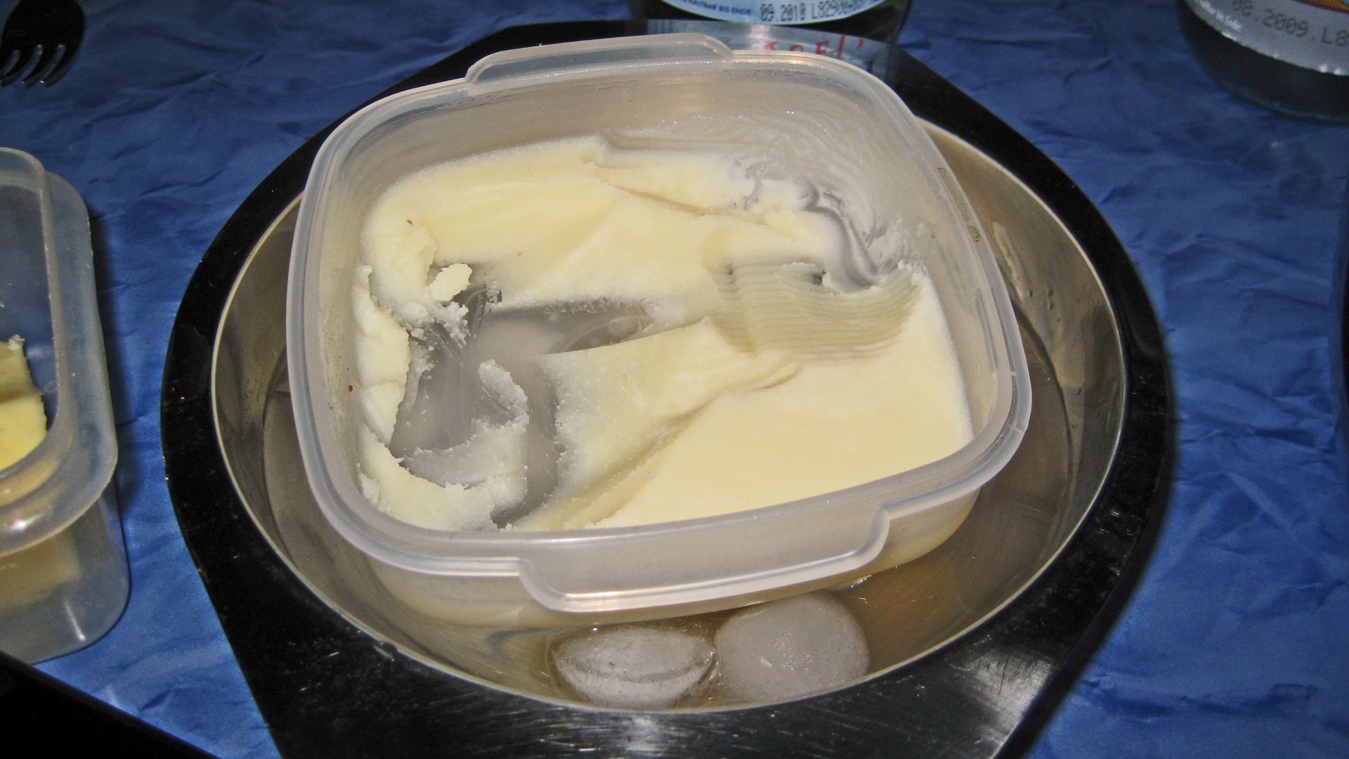 File:Gänsefett - goose fat.jpg