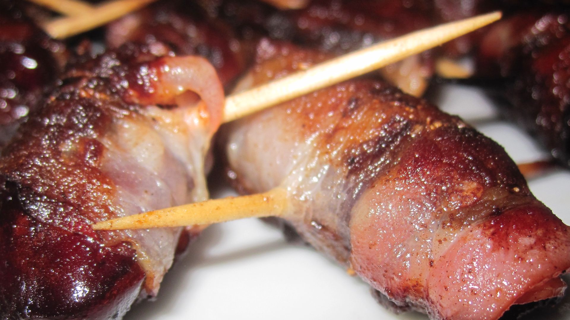 File:Dátiles con bacon - detalle.jpg