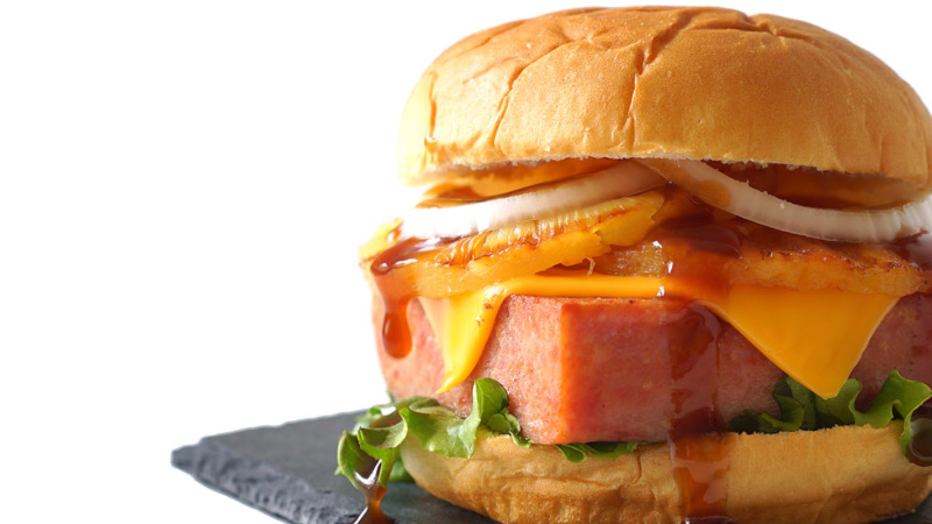 File:Burger hamburger Hawaiian spam luncheon meat patty grilled pineapple lettuce onion American cheese teriyaki sauce hawaiian sweet roll bun (28313918432).jpg