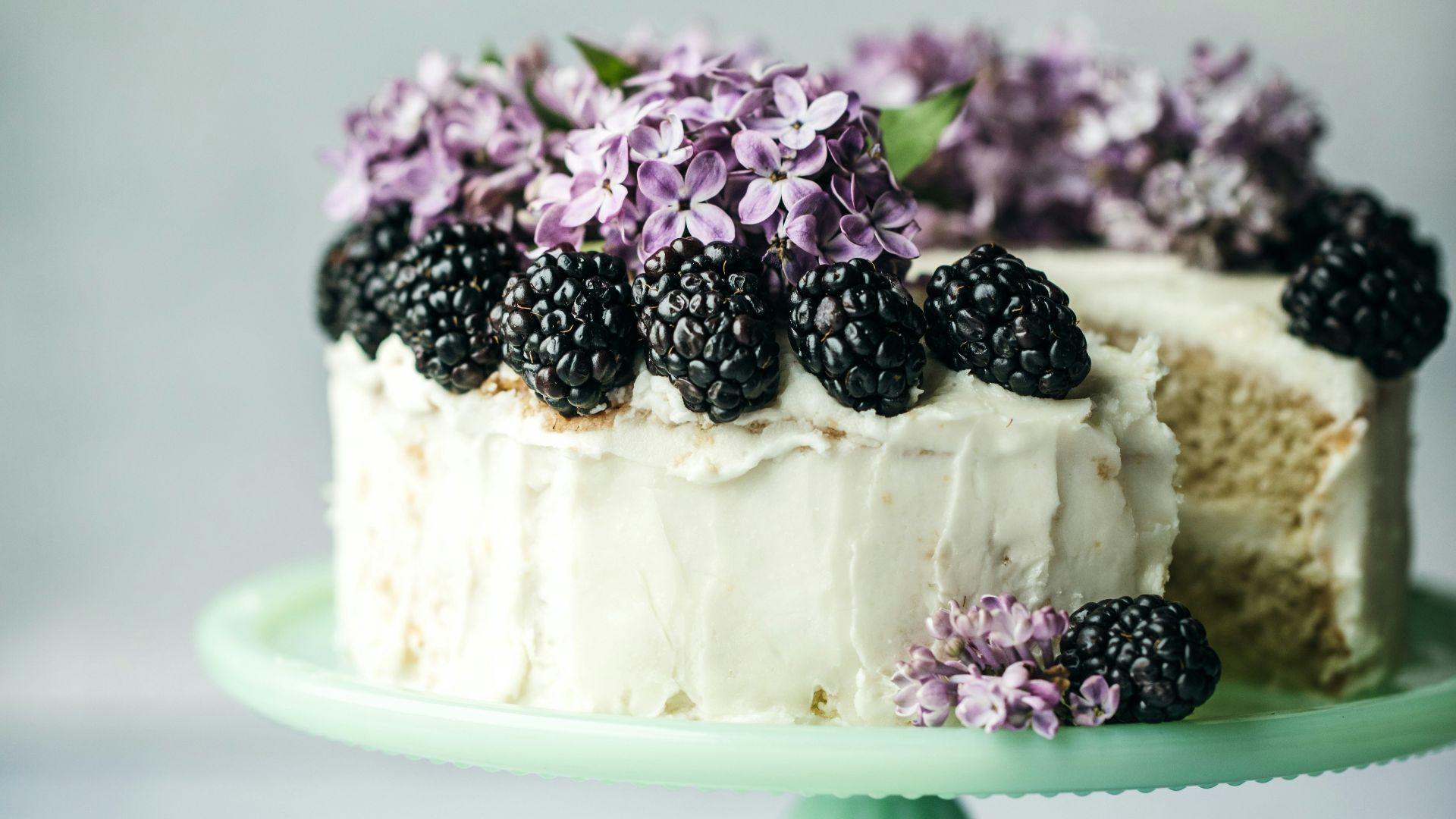 round white icing covered cake
