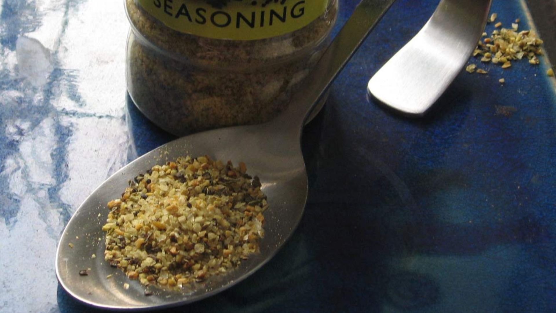 File:Lemon pepper - Zitronenpfeffer.jpg