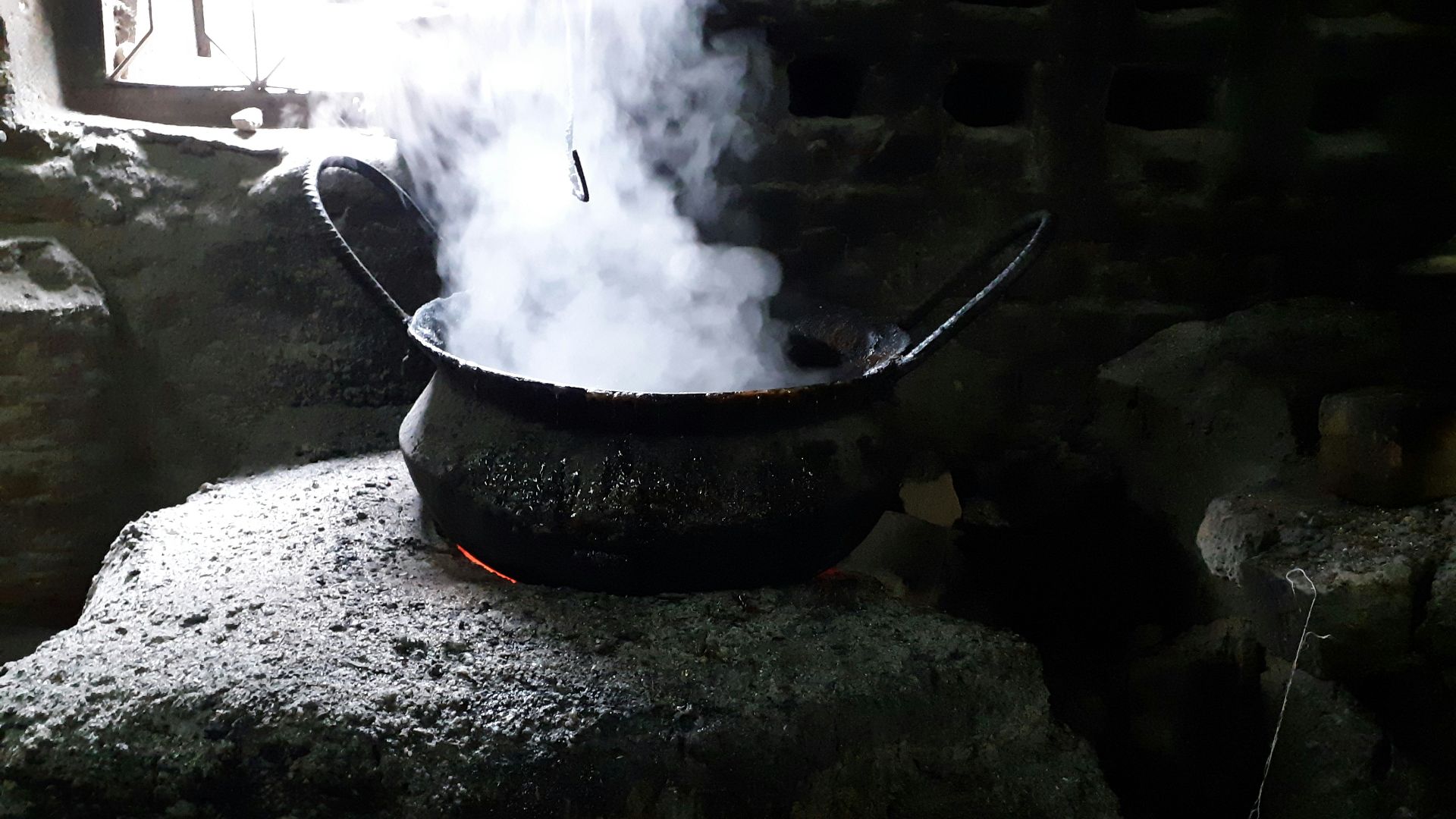 smoke coming out from pot