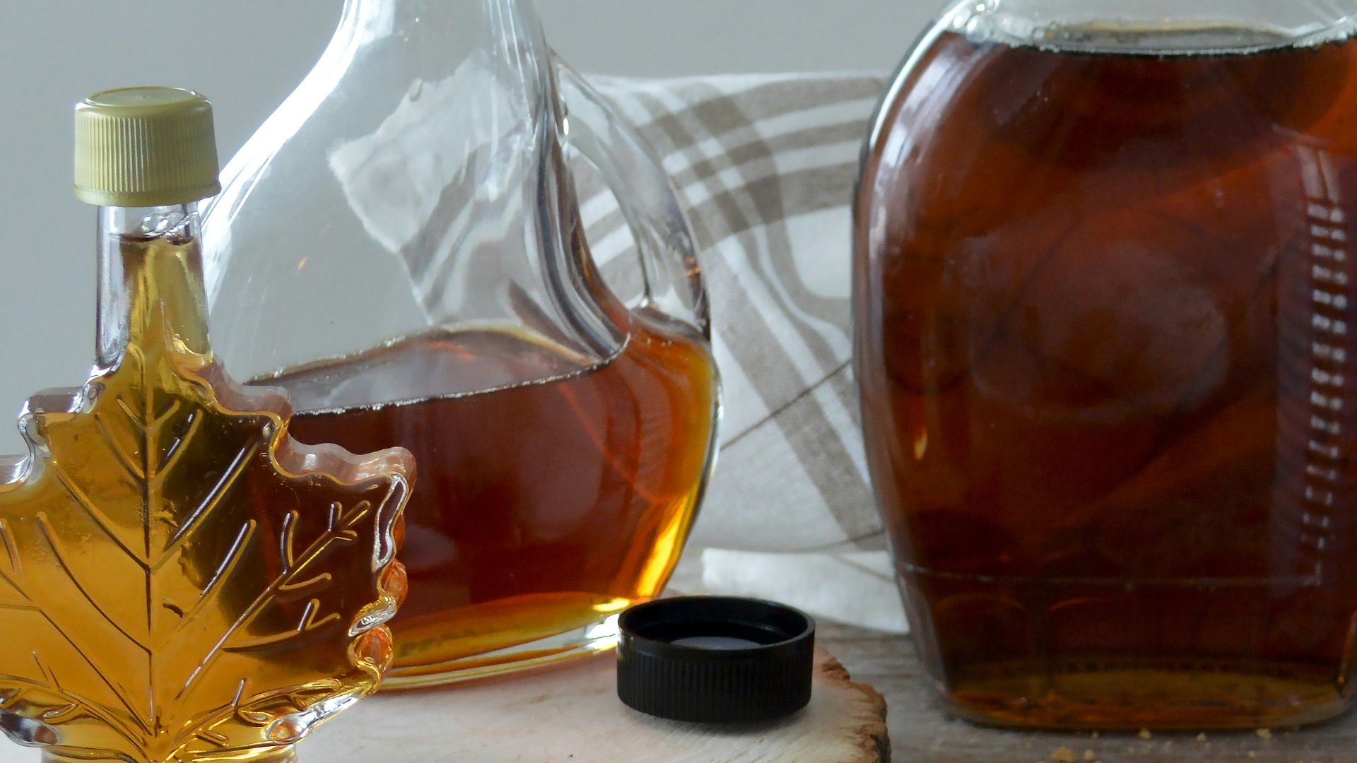 honey filled bottle on the table