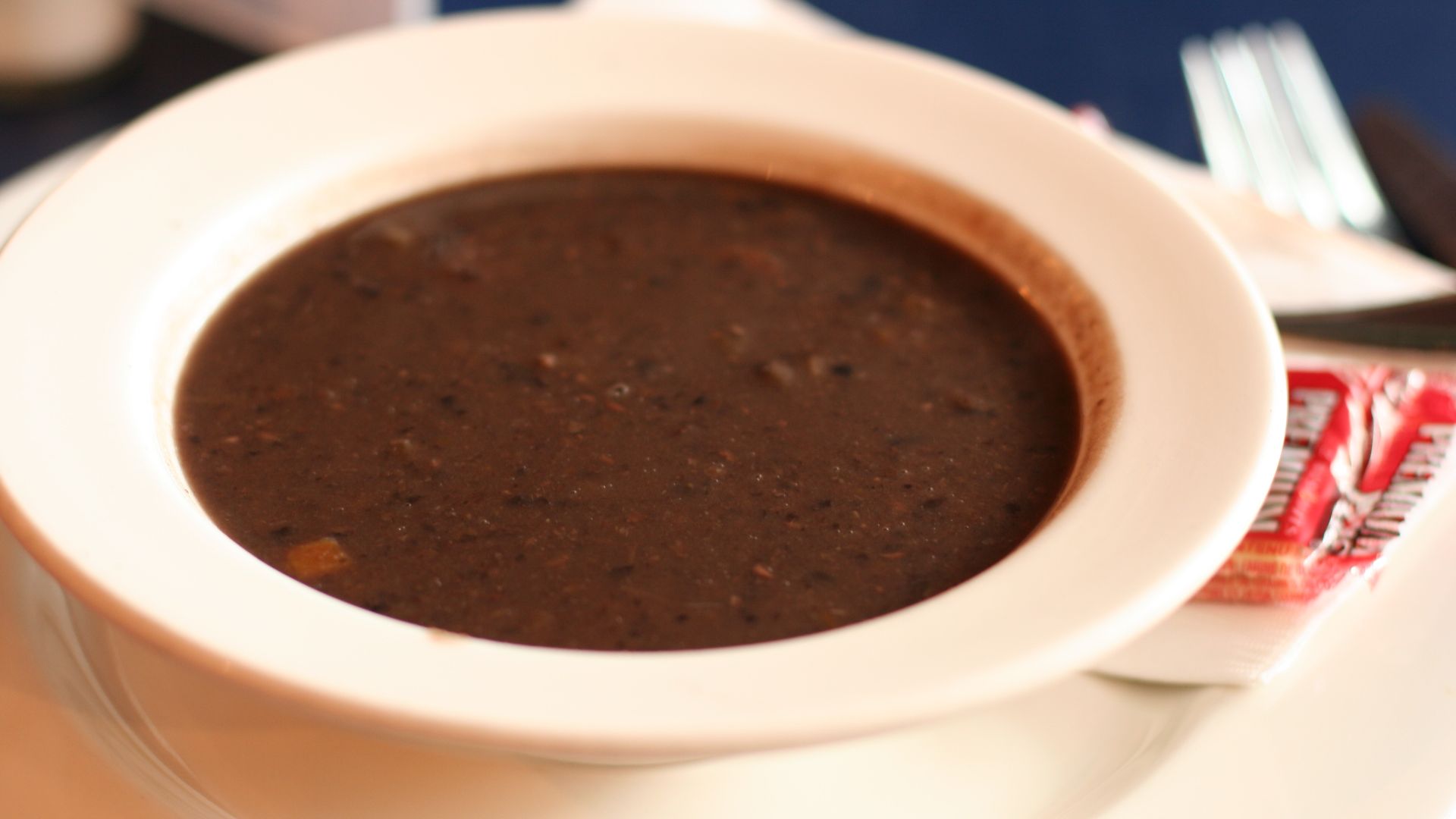 File:Black bean soup (3370127734).jpg