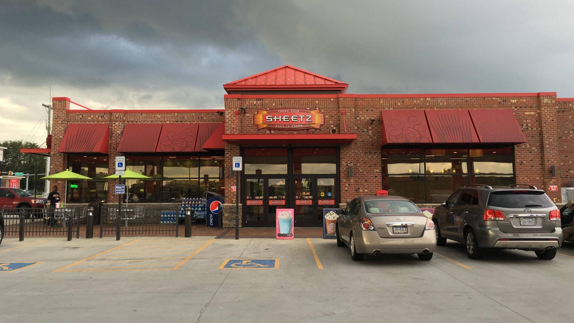 File:Sheetz Store 543 - Fredericksburg, Virginia.jpg
