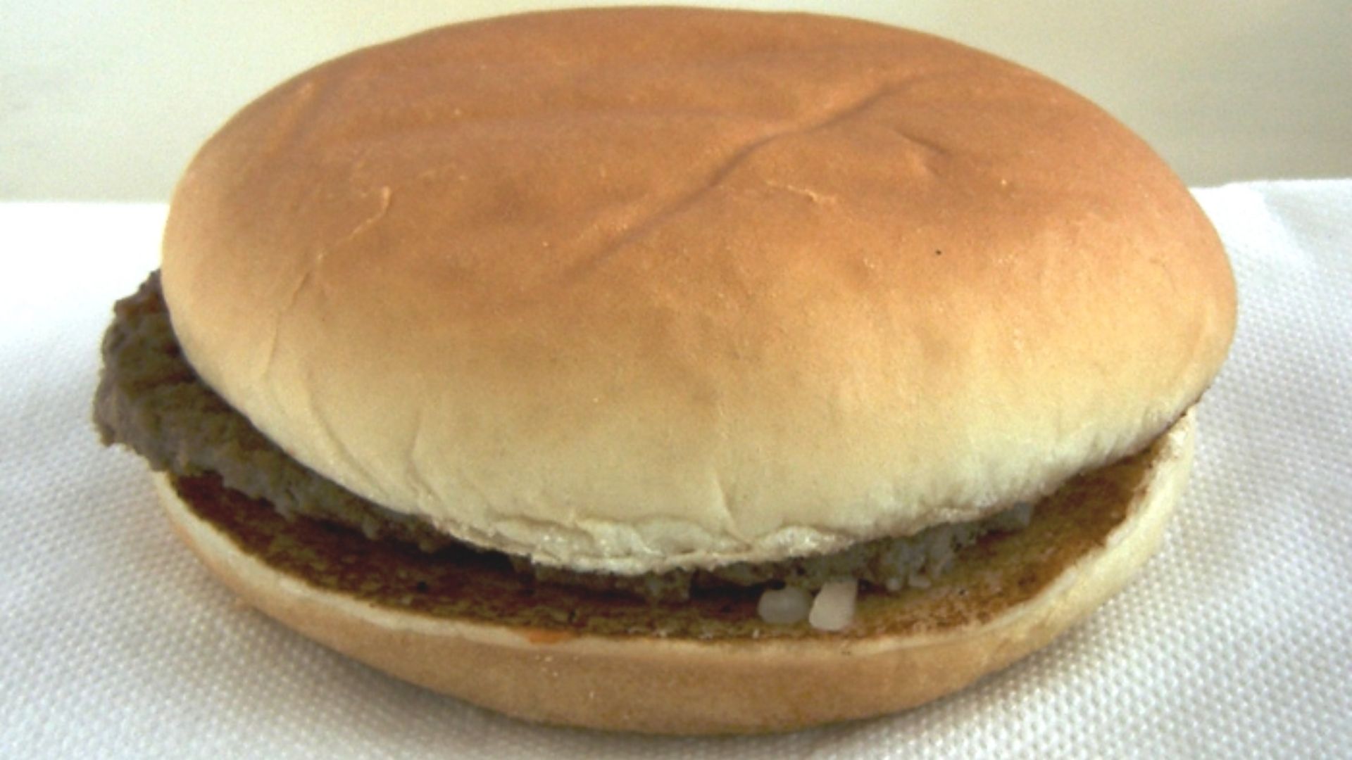File:McDonald's Hamburger 2007.jpg