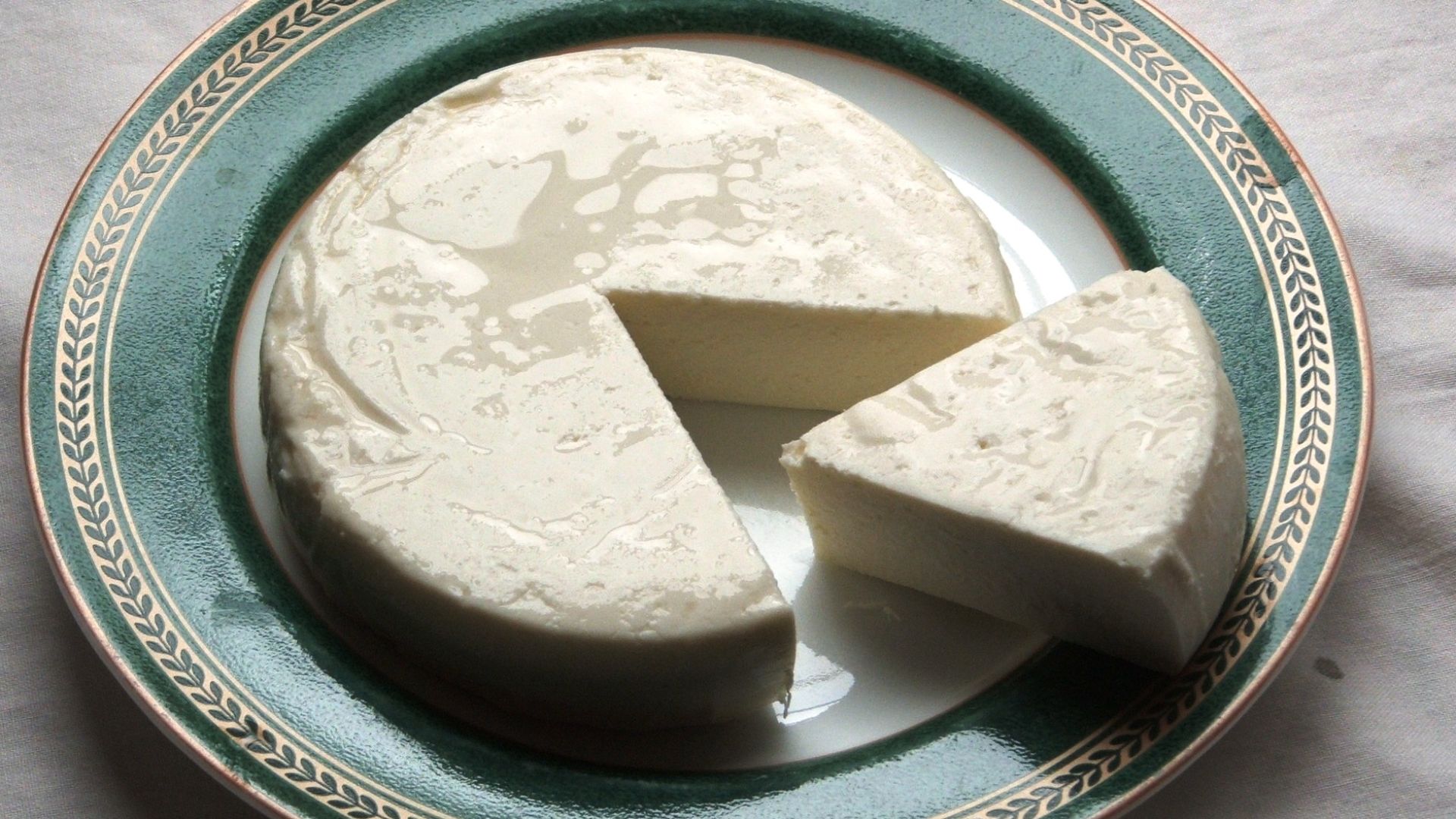 File:Queso fresco.JPG