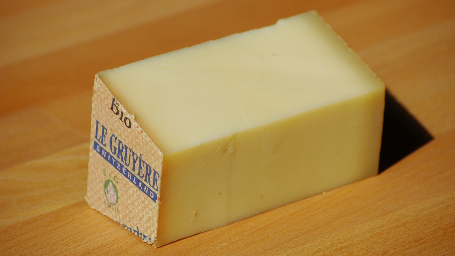 File:Gruyère.jpg