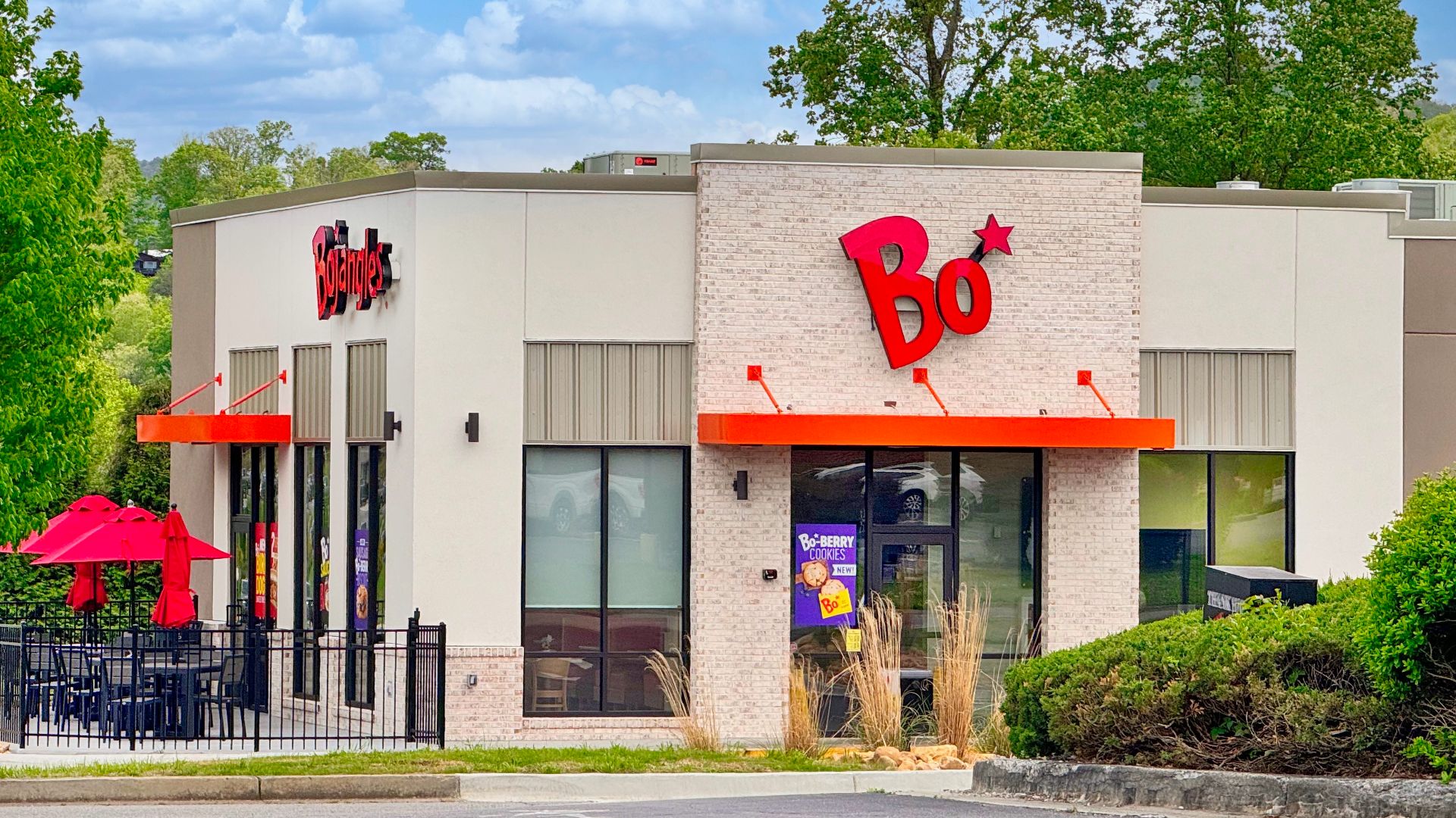 File:A Bojangles fast food restaurant in Hiawassee, Georgia, United States 02.jpg
