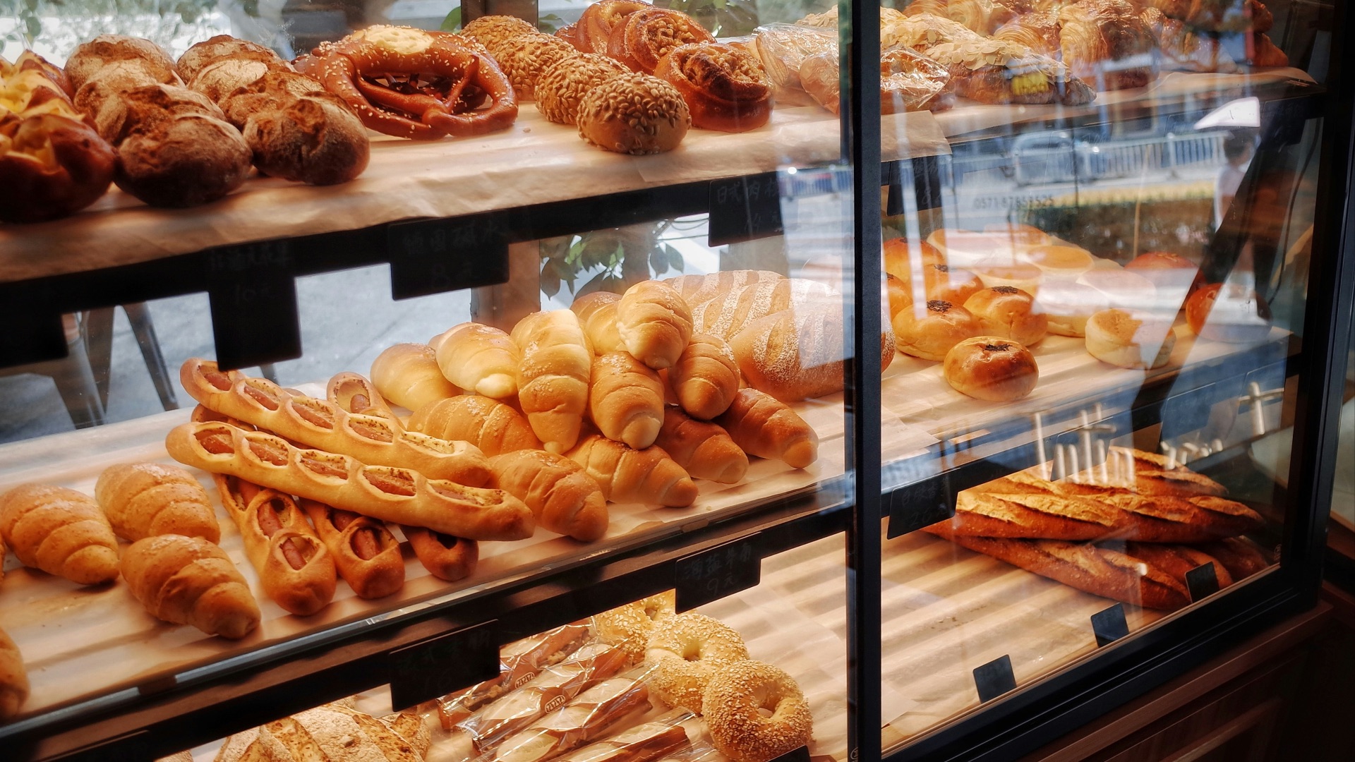 breads in display shelf