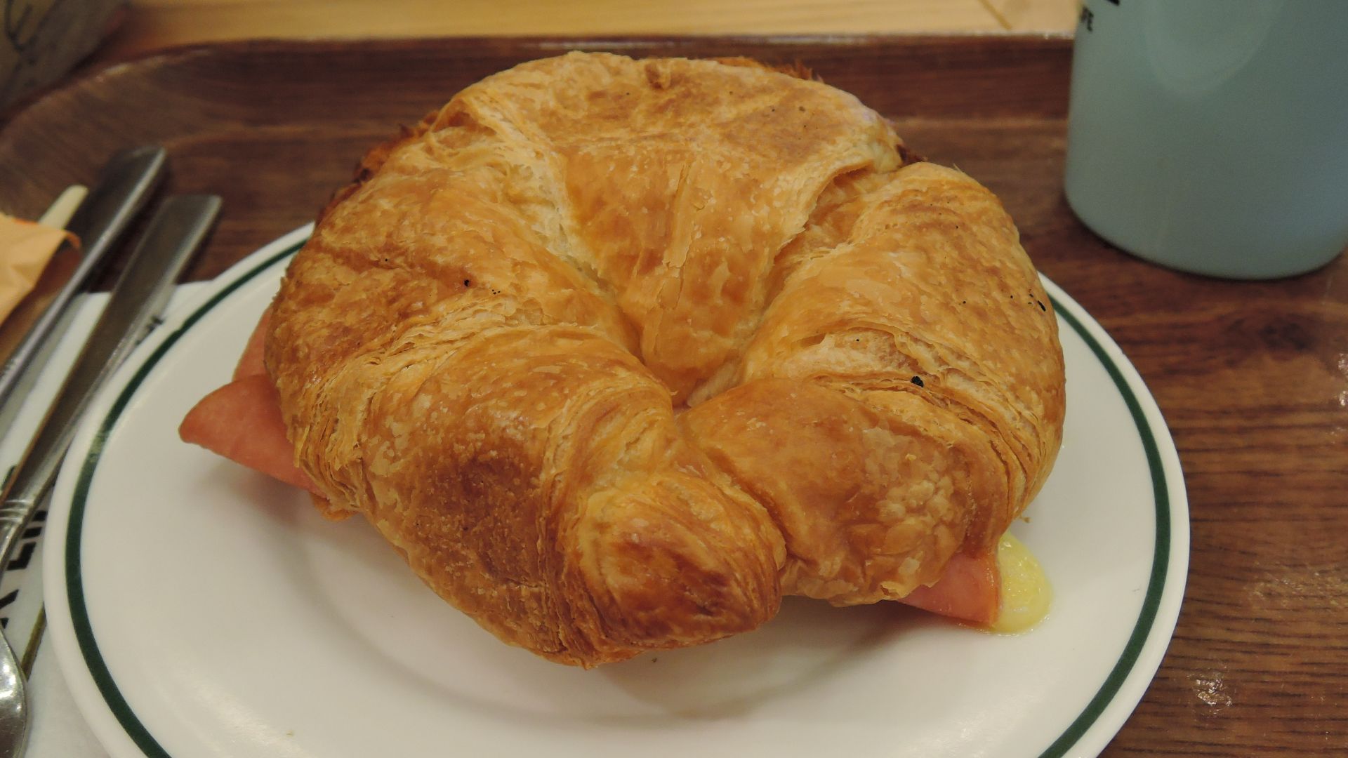 File:Ham and cheese croissant sandwich.jpg
