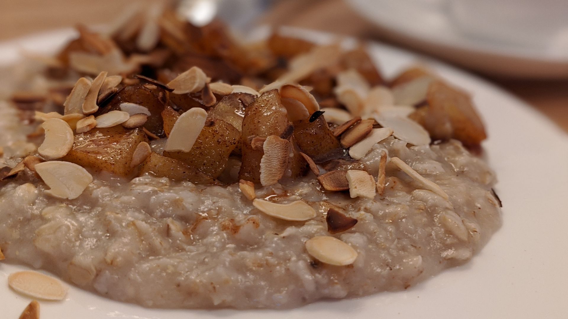 File:Apple cinnamon oatmeal 5.jpg