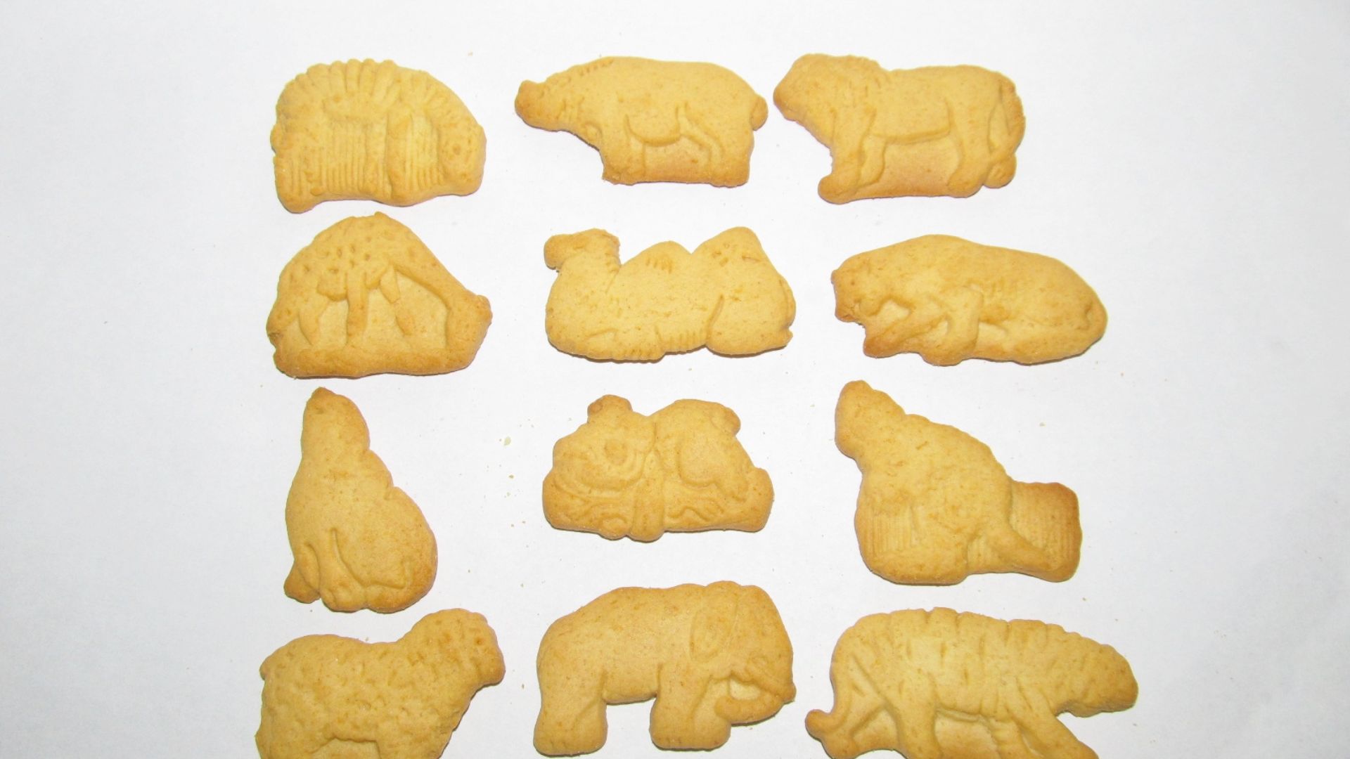 File:Barnum's Animal Crackers collection (25904596004).jpg
