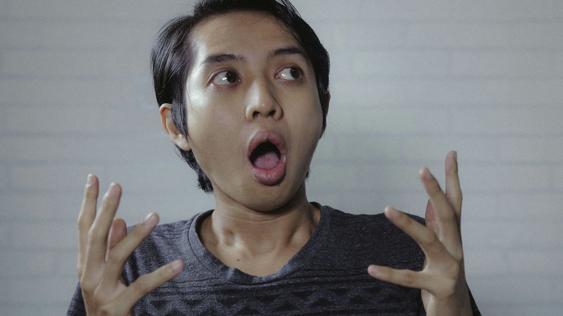 woman in black and gray crew neck shirt