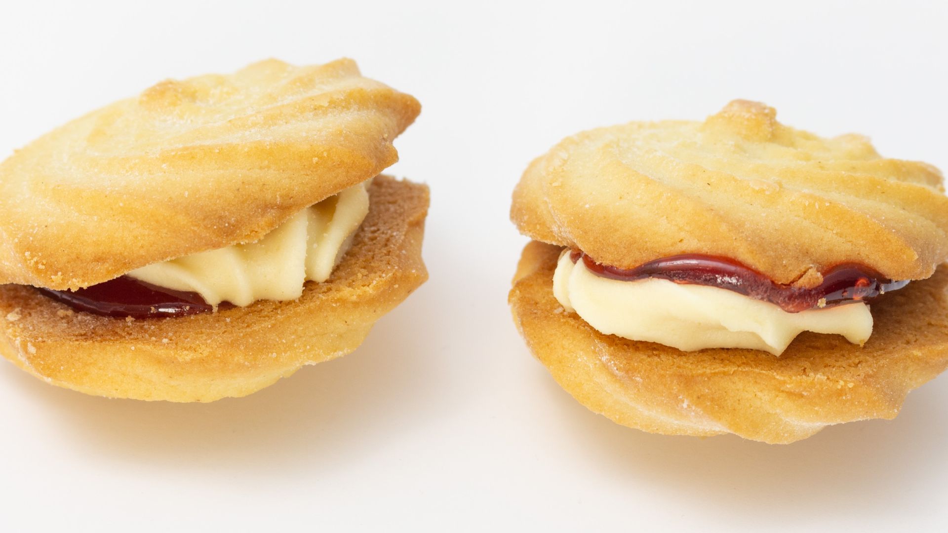 File:Mr Kipling Viennese whirls 01.jpg