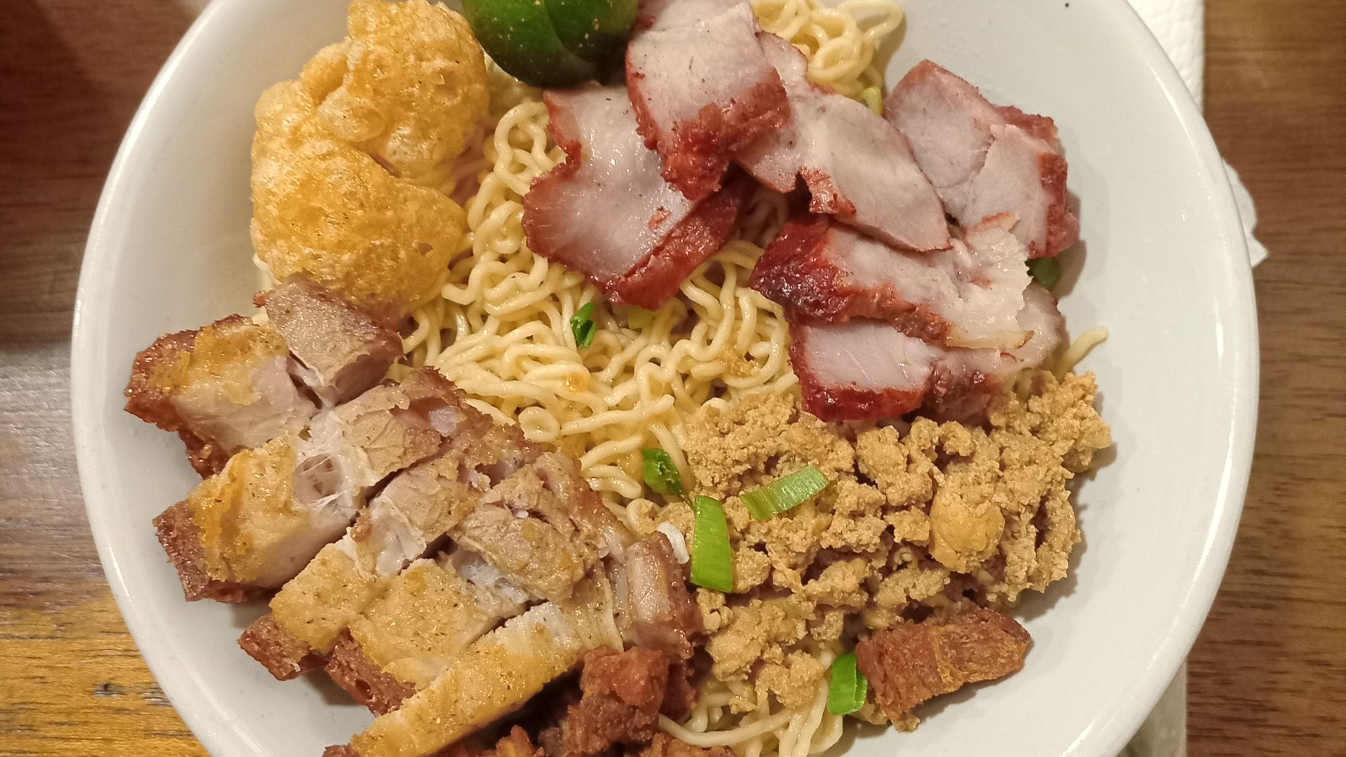 File:Kolo Mee khas Sarawak, Malaysia.jpg