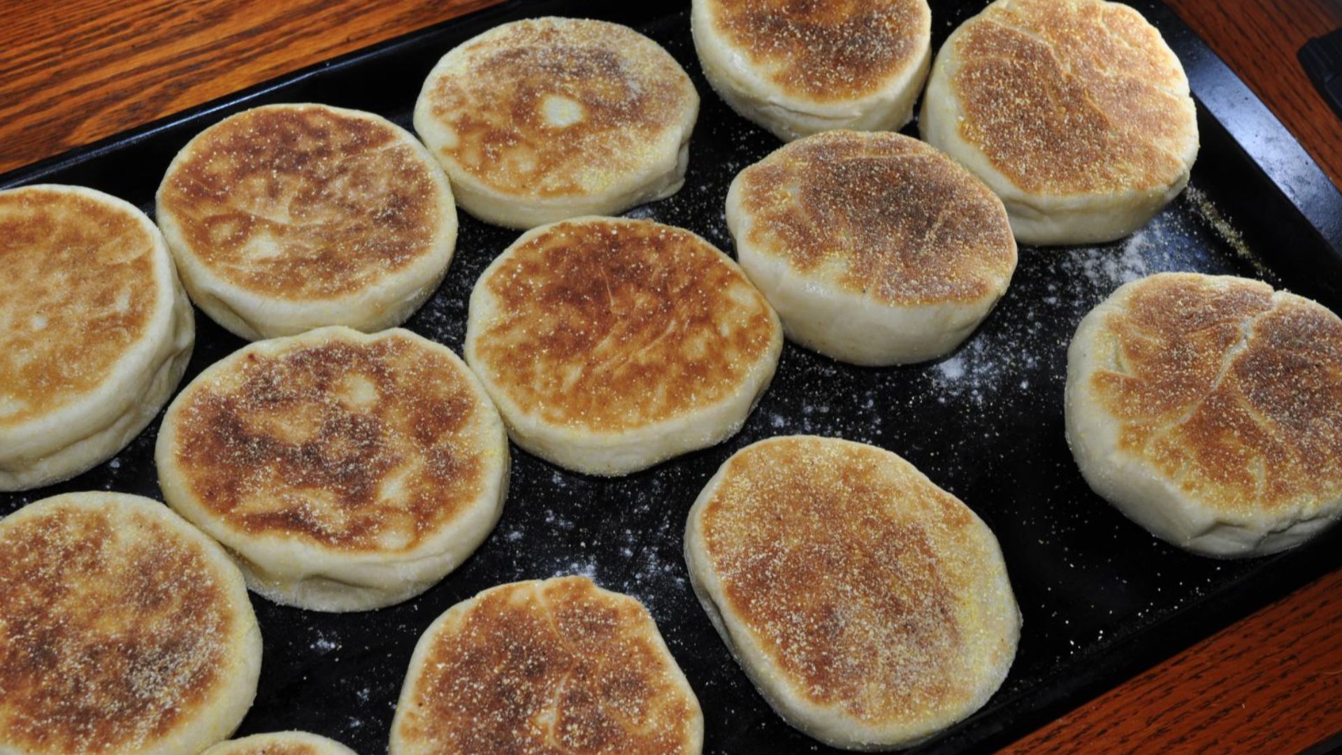 File:Mmm...English muffins (5393409247).jpg
