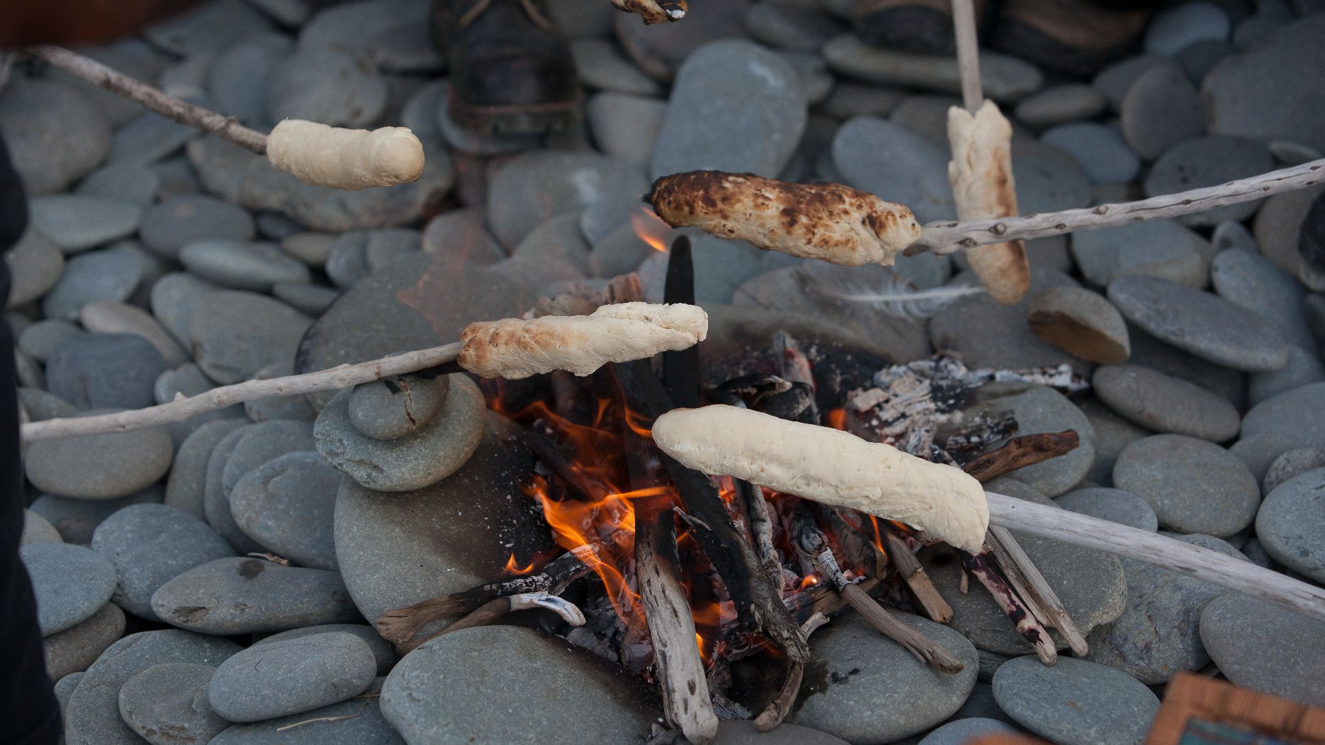 File:Barrytown Beach • Nimmo • MRD 3.jpg