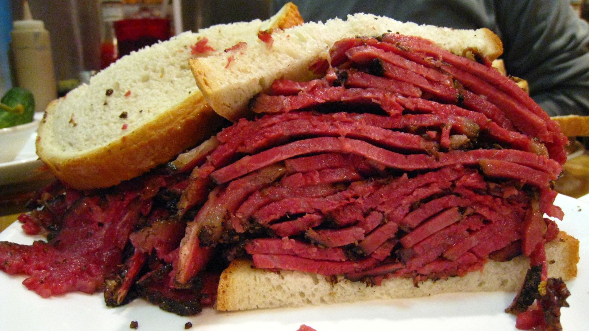 File:Carnegie pastrami sandwich.jpg
