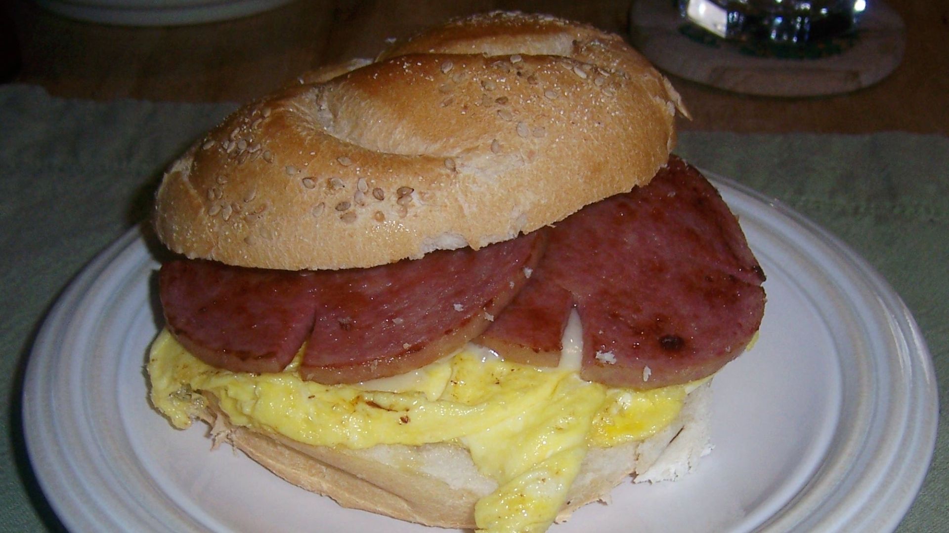 File:Pork roll egg cheese sand readytoeat.JPG