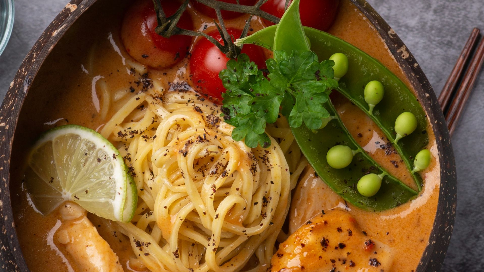 pasta dish on brown ceramic bowl