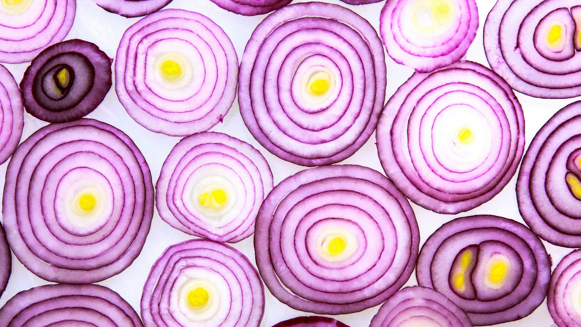 sliced onion