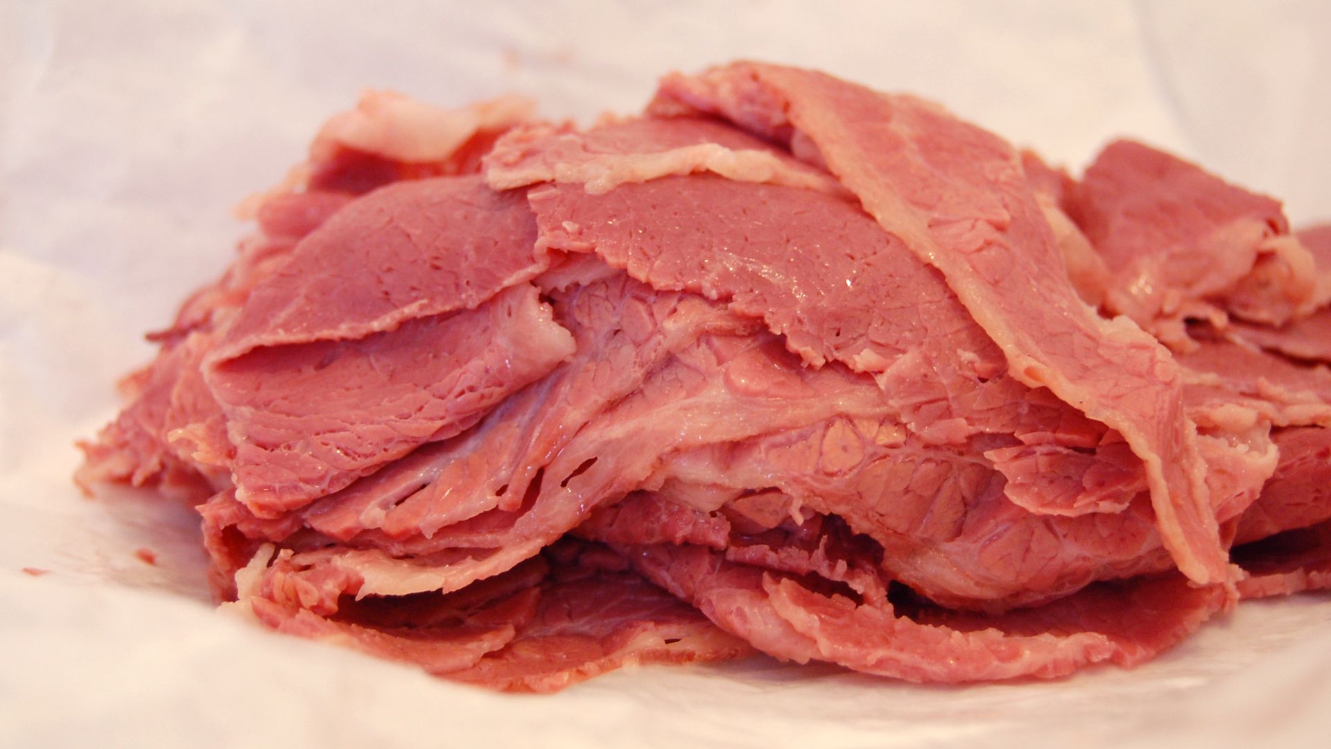 File:Corned beef sliced.jpg