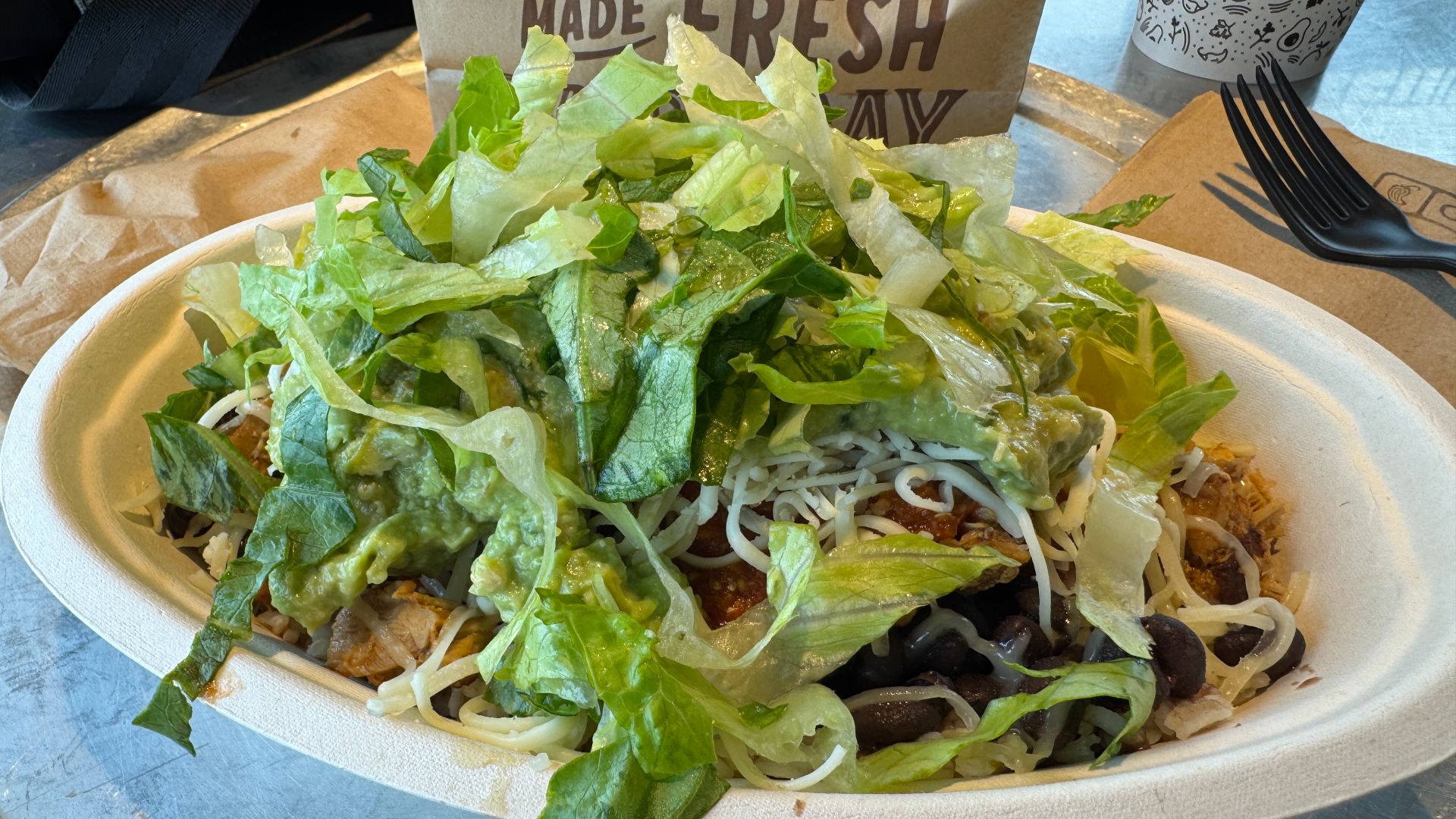 File:Chipotle burrito bowl - October 2024 - Sarah Stierch.jpg