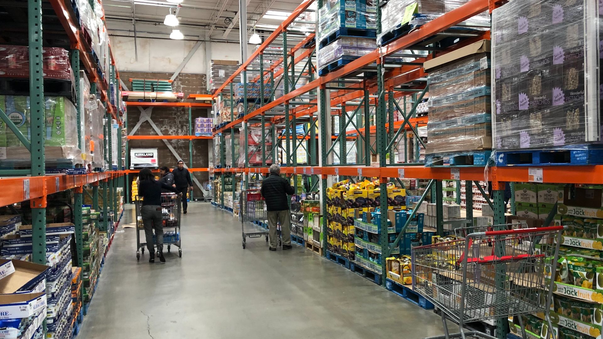 File:Costco Empty shelves March 2, 2020.agr.jpg