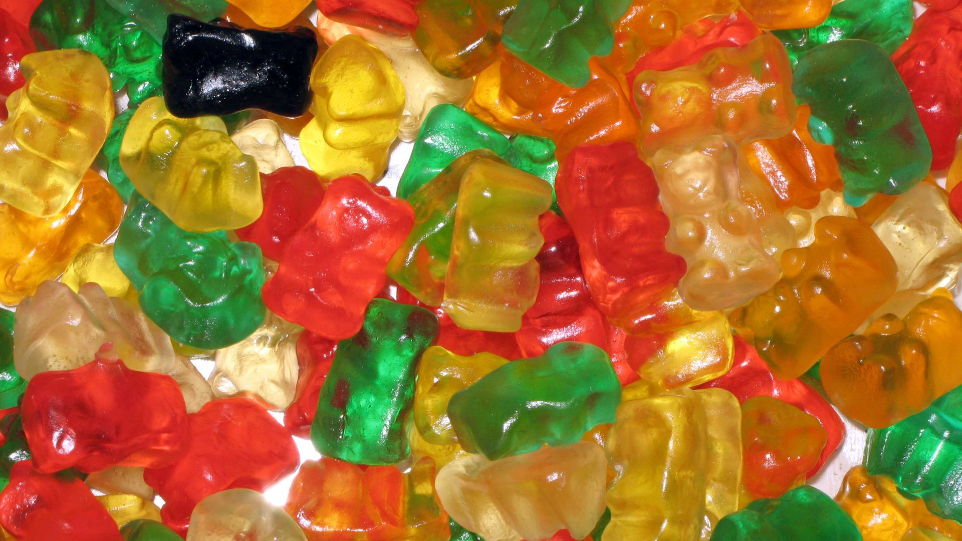 File:Gummibieren--w.jpg