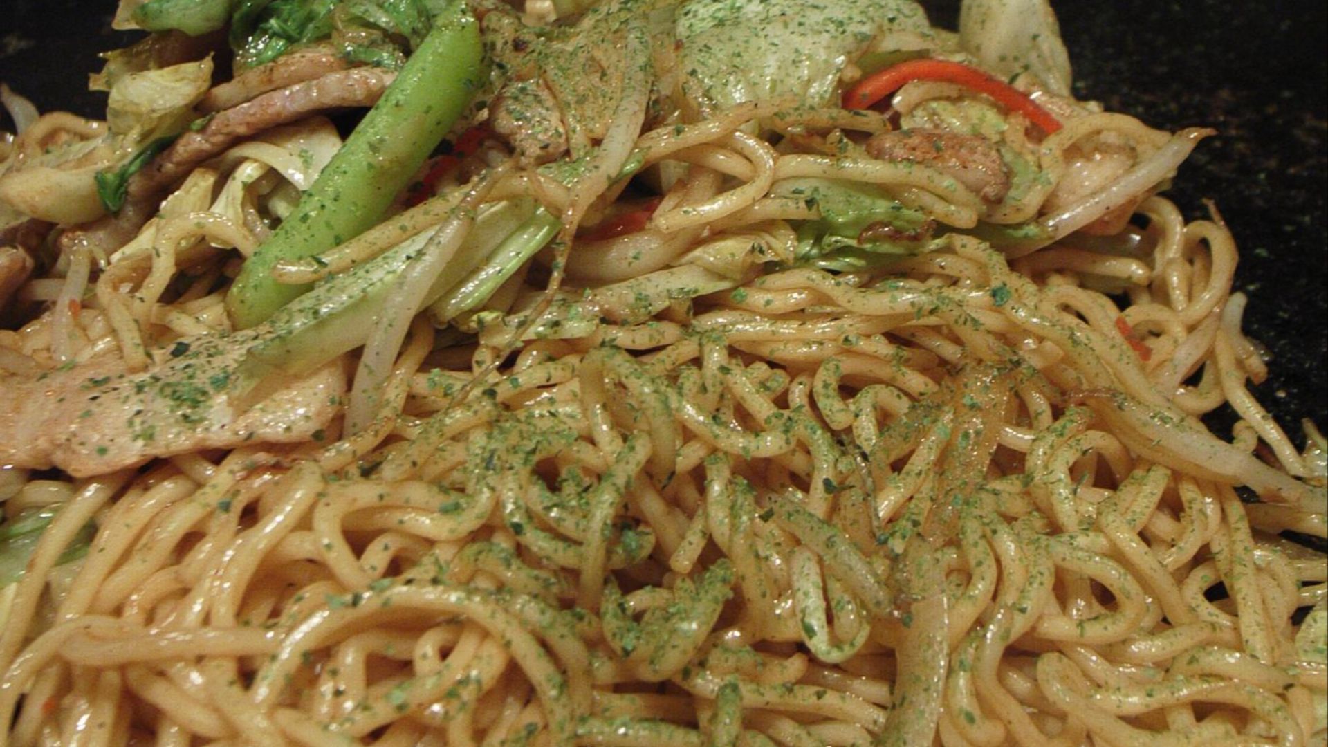 File:Pork chow mein by enixii.jpg