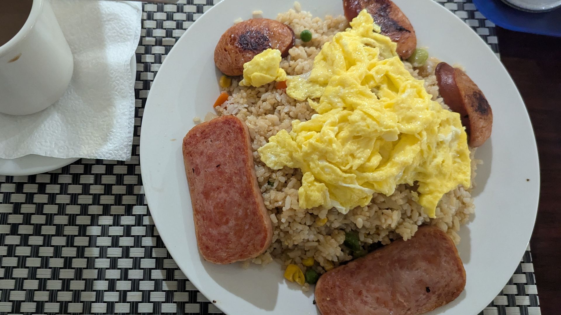 File:Island breakfast in Kolonia.jpg