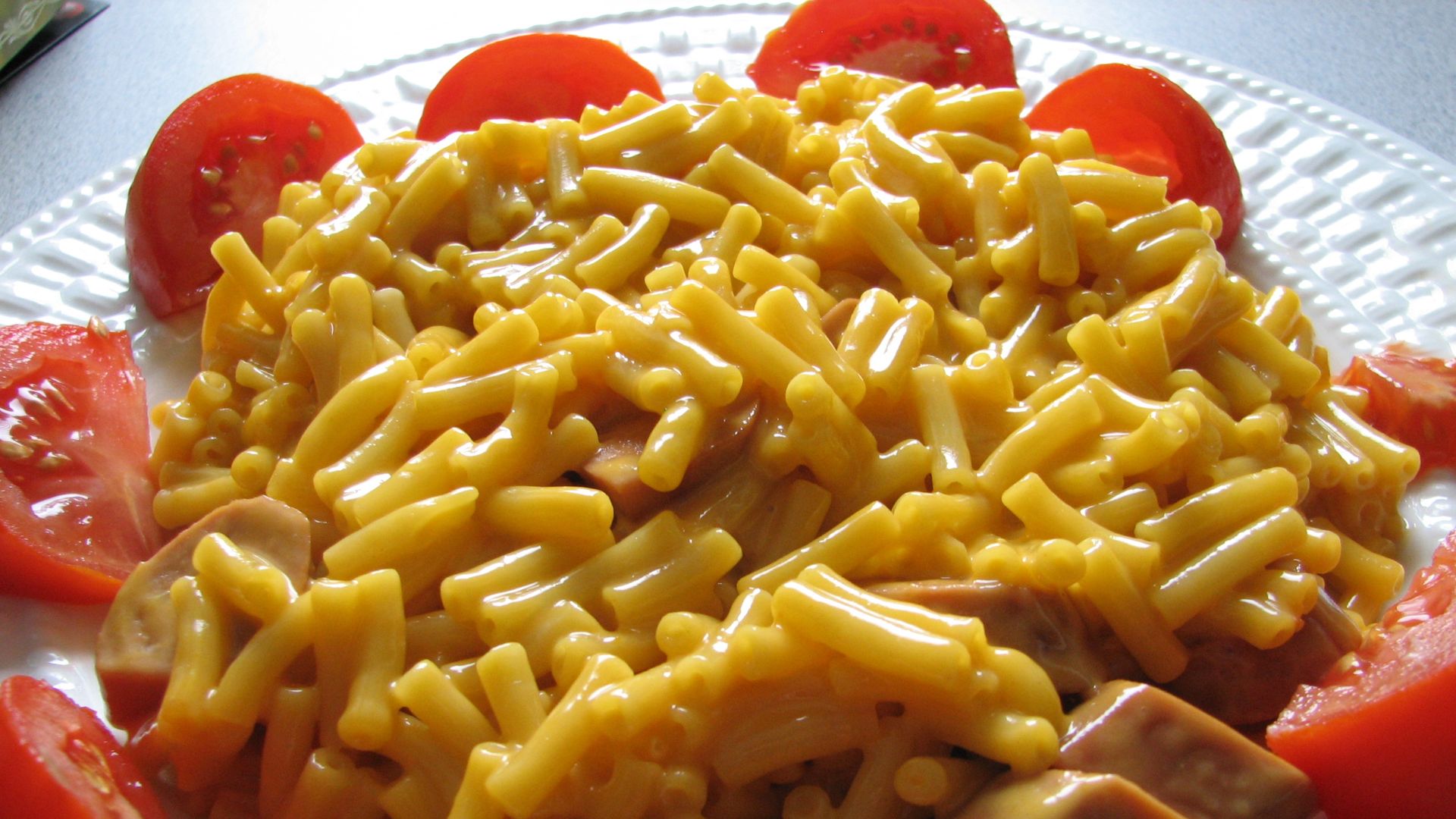 File:Flickr qmnonic 123431456--Kraft Dinner and veggie dogs.jpg