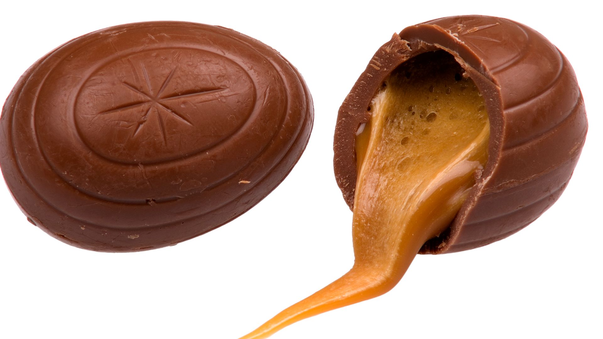 File:Cadbury-Caramel-Egg-Whole-&-Split.jpg