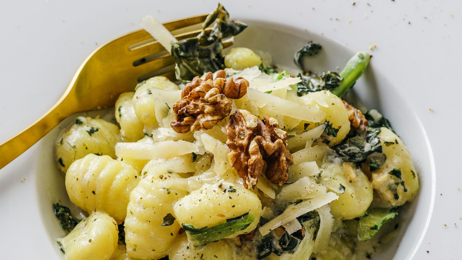 pasta dish on white ceramic bowl