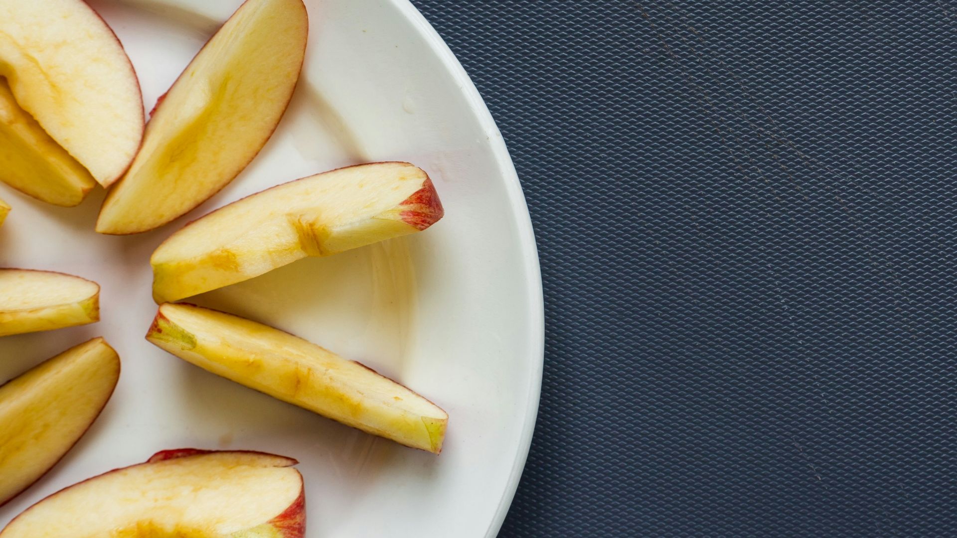 sliced banana on white ceramic plate