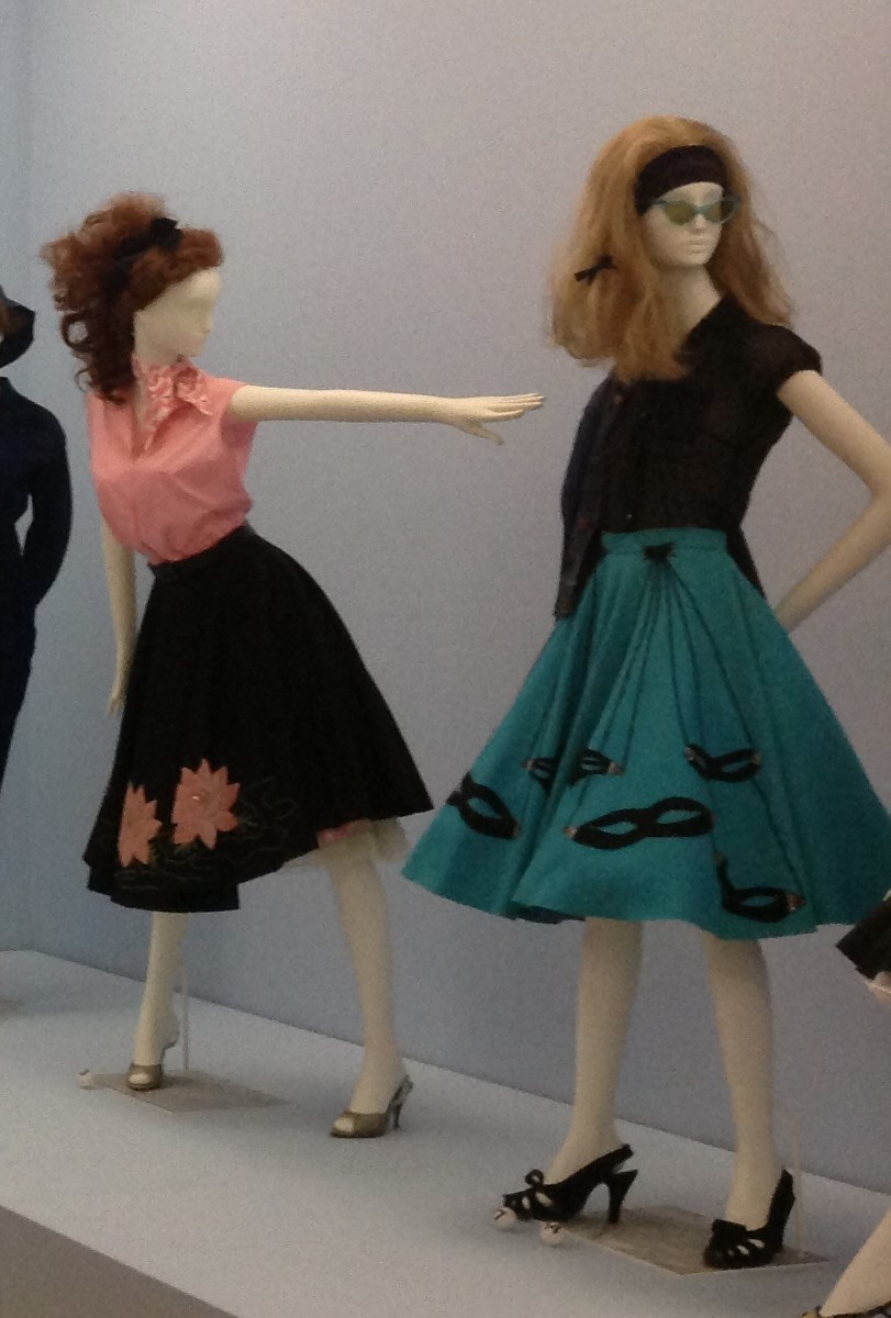 1950S Poodle Skirts