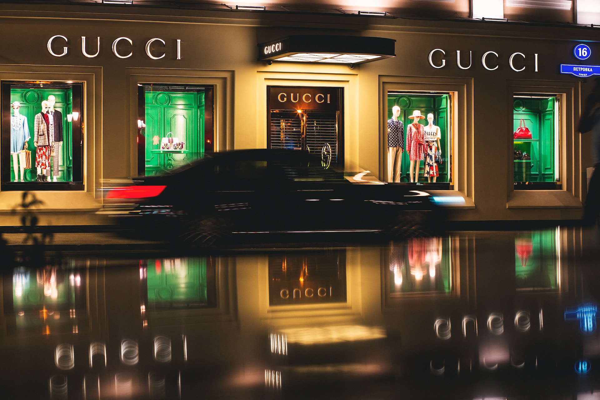 Dima-Pechurin-Qguujmzgqyq-Unsplash
