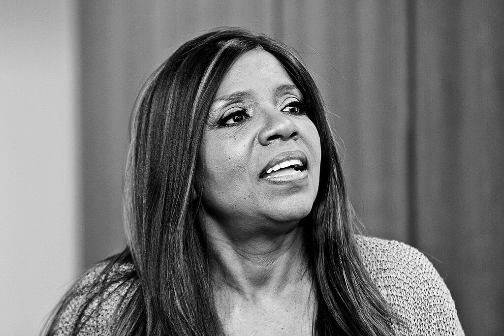 Gloria Gaynor (15387585969)