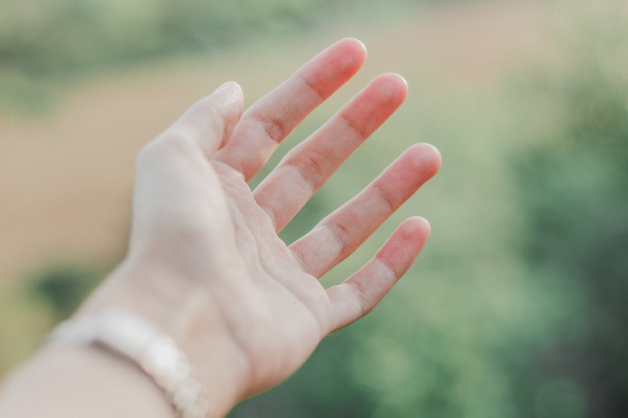 Pexels-Kassiamelox-17654689